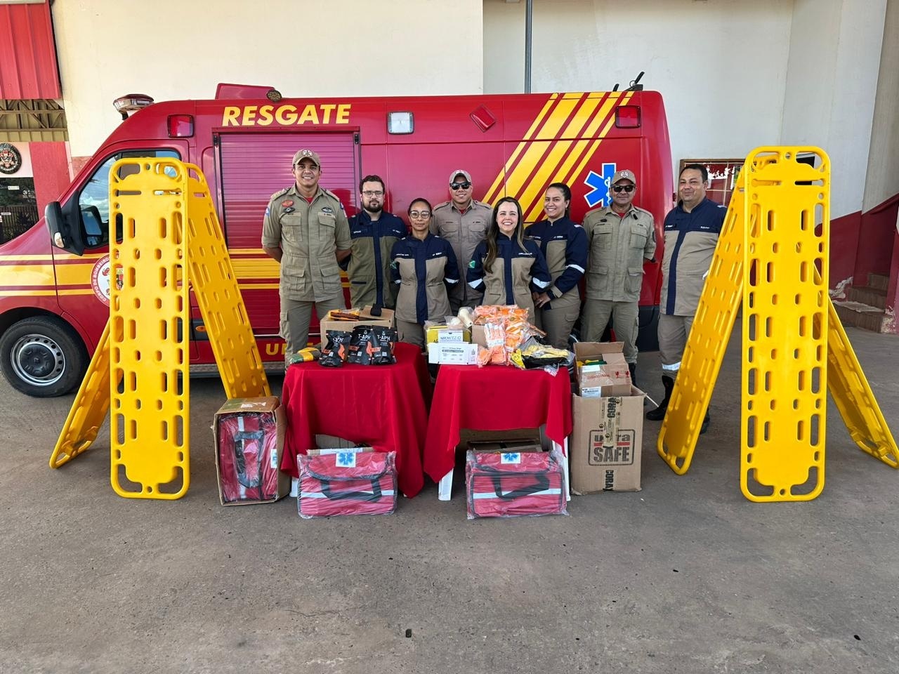 Uhe Sinop Entrega Equipamentos Para O 4º Batalhão Do Corpo De Bombeiros Diário Do Estado 9071